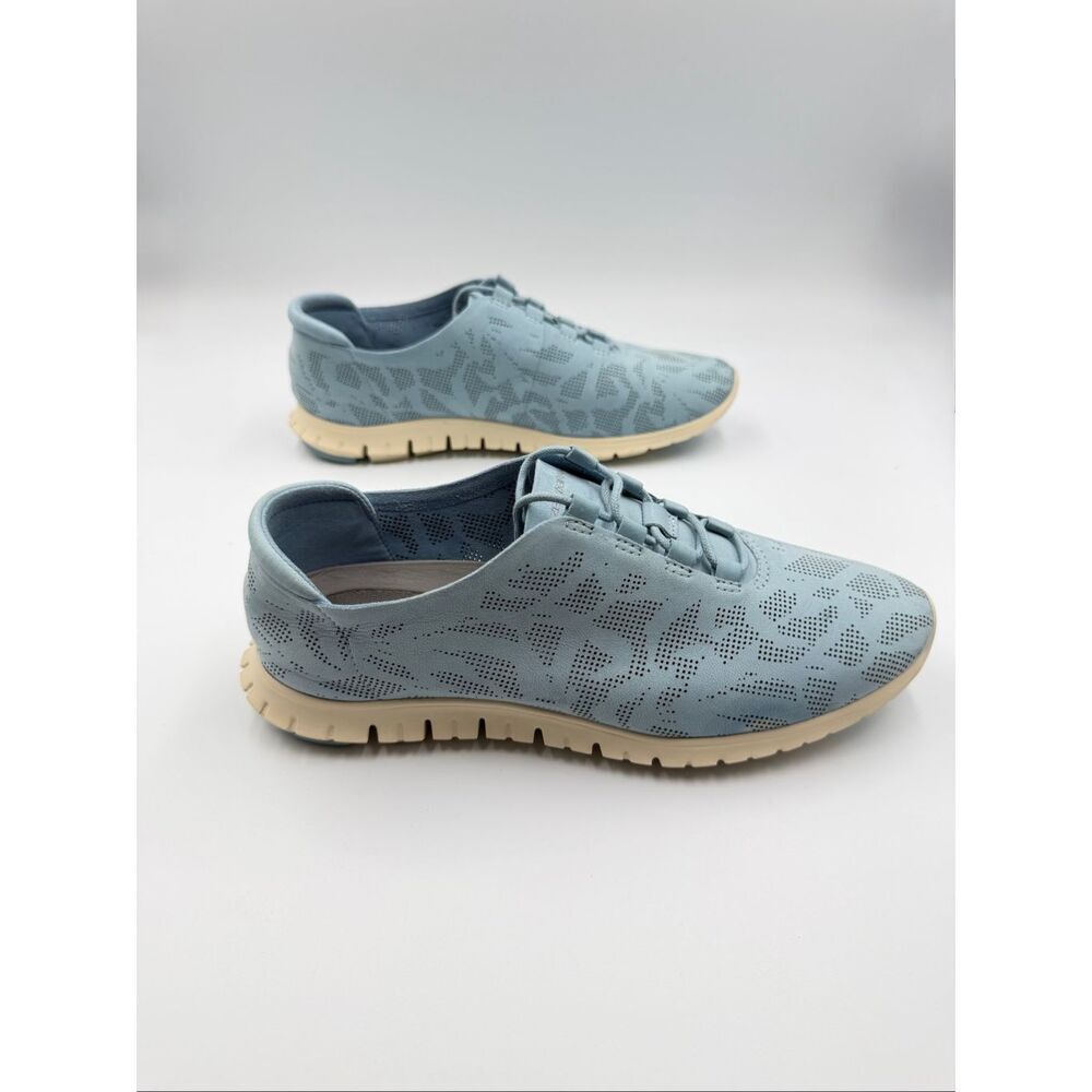 Cole Haan ZERØGRAND Light Blue Perforated Oxford Sneakers Women’s Size 7.5B